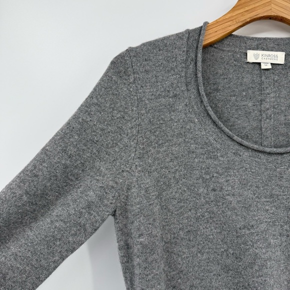 Kinross Cashmere Long Sleeve Scoop Neck Sweater Rolled Edge in Gray Size M - Picture 5 of 8